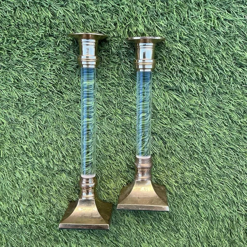 Unbranded matching pair